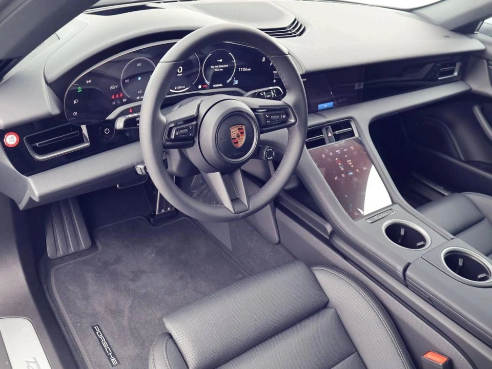 2026 Porsche Taycan 4 - Image 4 of 5