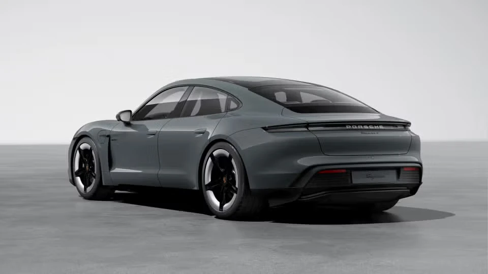 2026 Porsche Taycan 4 - Image 19 of 31