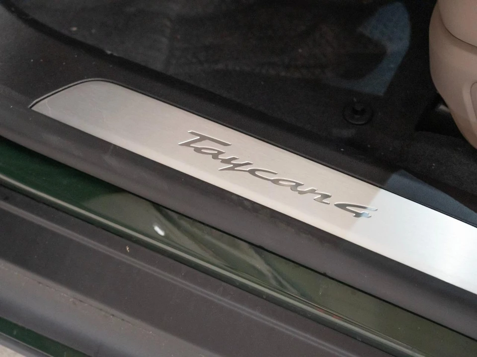 2026 Porsche Taycan 4 - Image 12 of 29