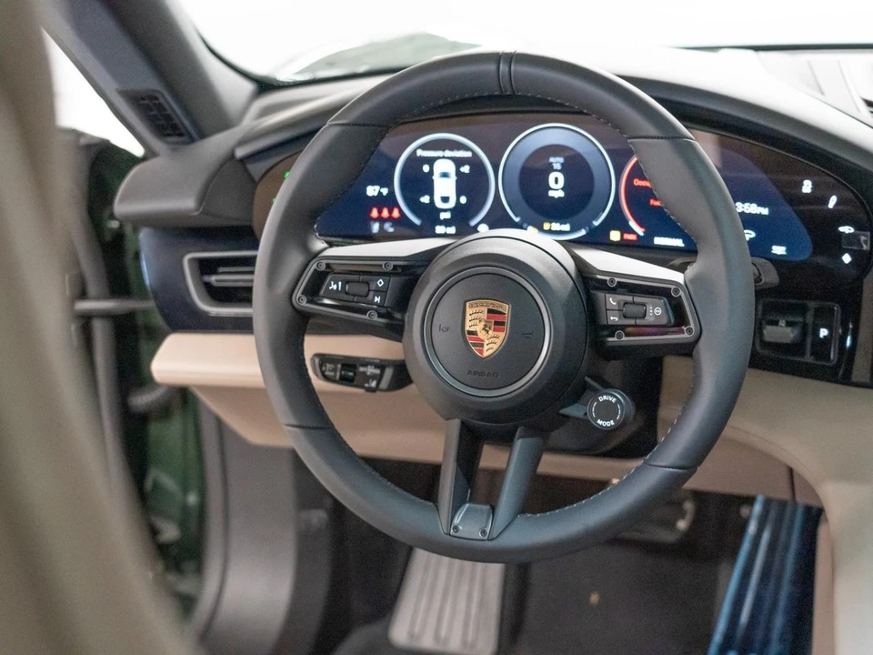 2026 Porsche Taycan 4 - Image 27 of 29