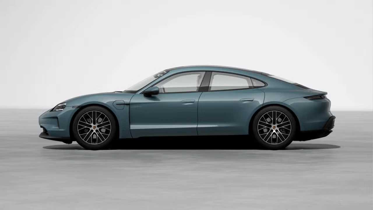 2026 Porsche Taycan 4 - Image 12 of 31