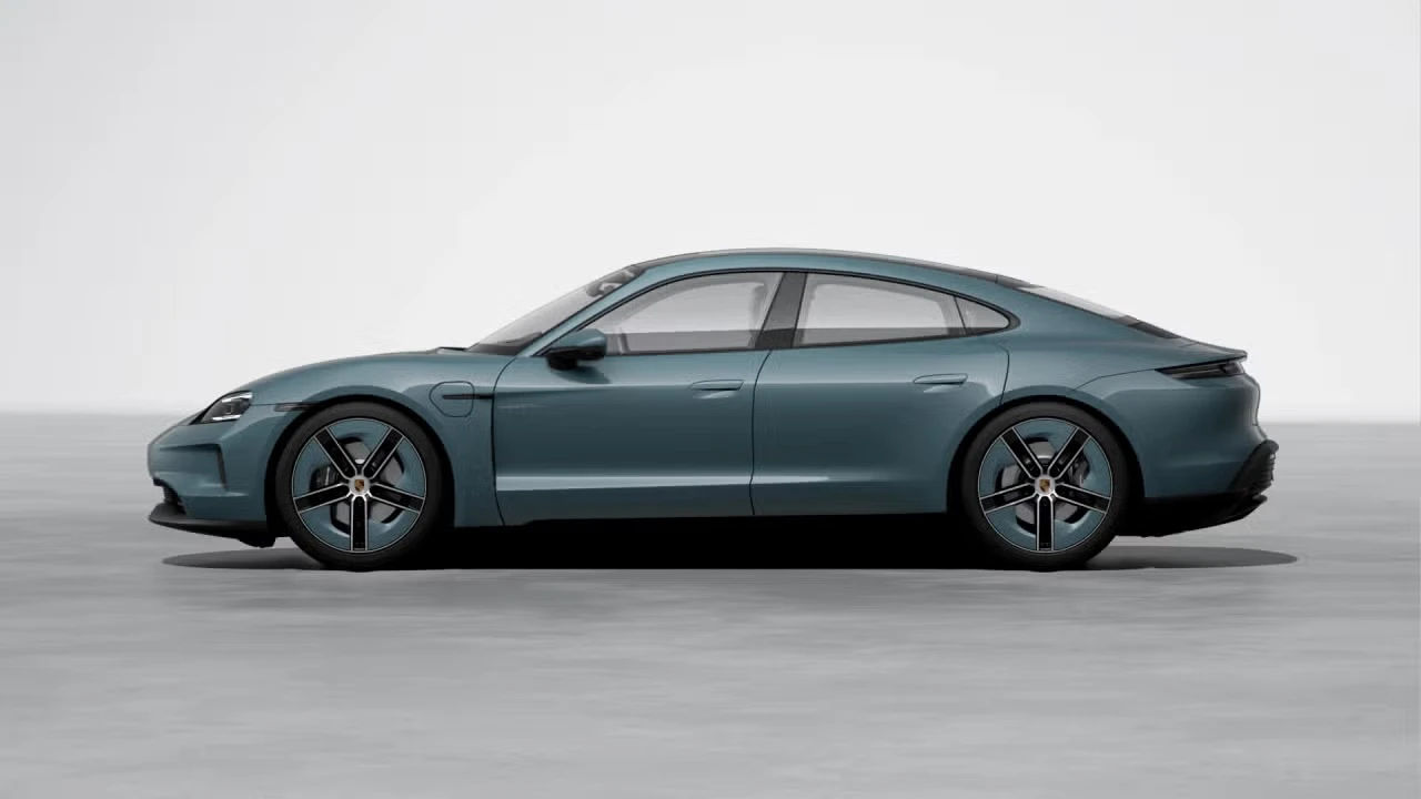 2026 Porsche Taycan 4 - Image 12 of 31