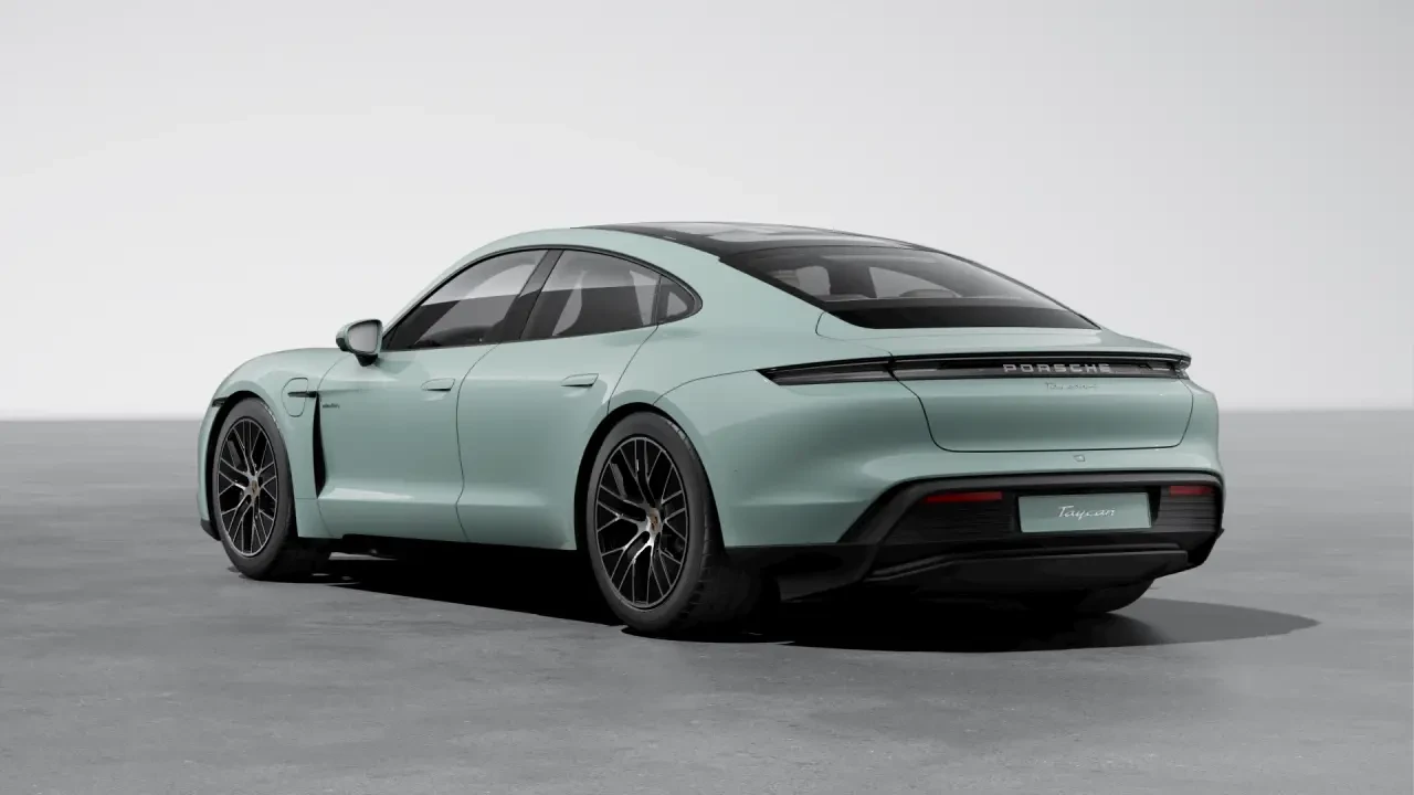 2026 Porsche Taycan 4 - Image 24 of 31
