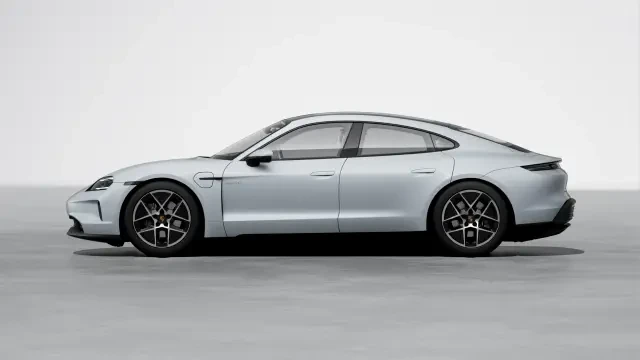 2026 Porsche Taycan 4 - Image 14 of 31