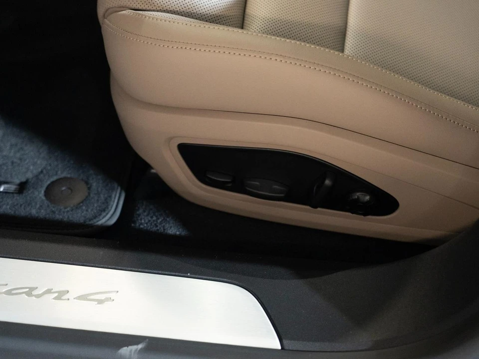 2026 Porsche Taycan 4 - Image 12 of 28