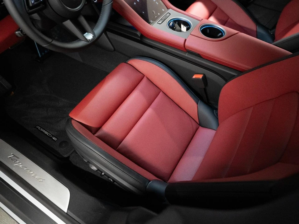 2026 Porsche Taycan 4 - Image 14 of 28