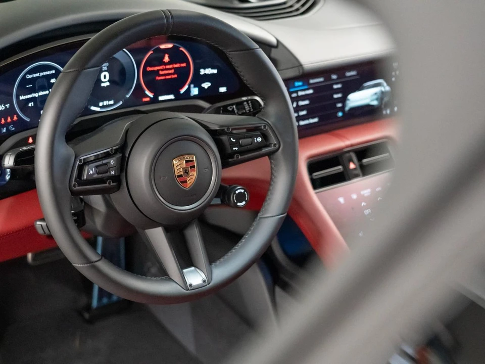 2026 Porsche Taycan 4 - Image 15 of 28