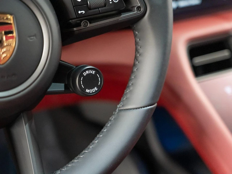 2026 Porsche Taycan 4 - Image 23 of 28