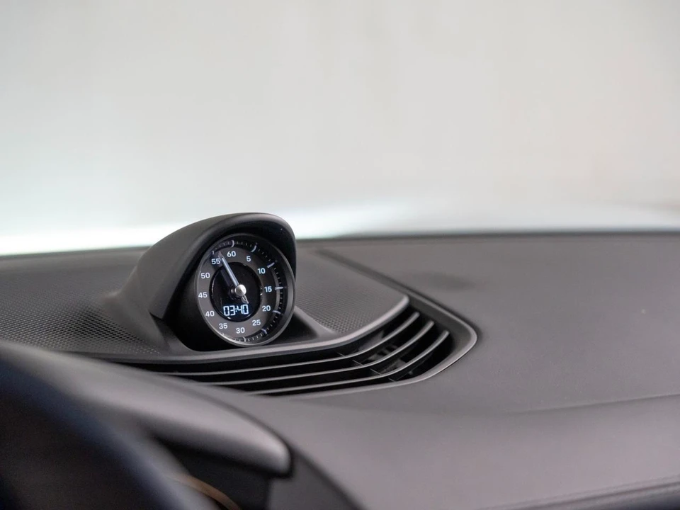 2026 Porsche Taycan 4 - Image 20 of 28