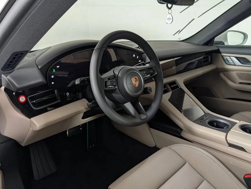 2026 Porsche Taycan 4 - Image 4 of 4