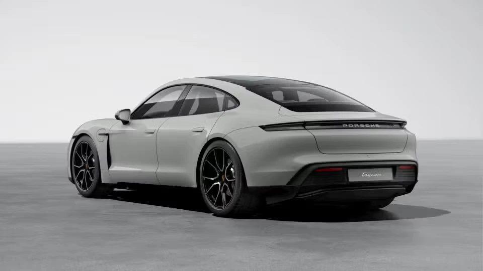 2026 Porsche Taycan 4 - Image 19 of 30