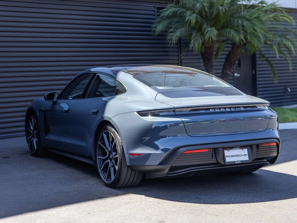 2026 Porsche Taycan 4 - Image 3 of 5