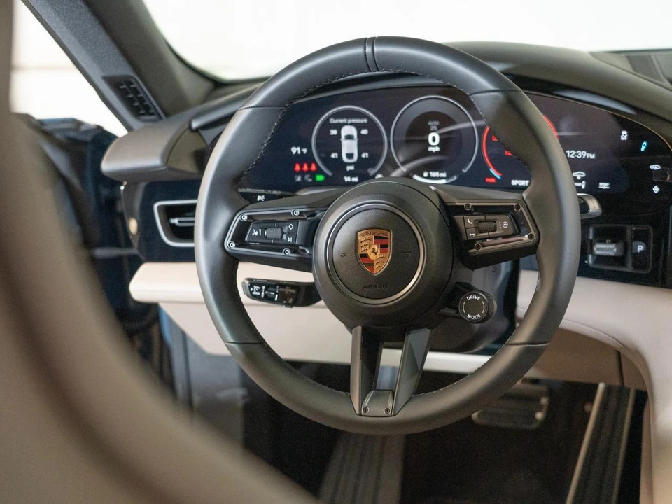 2026 Porsche Taycan 4 - Image 23 of 24