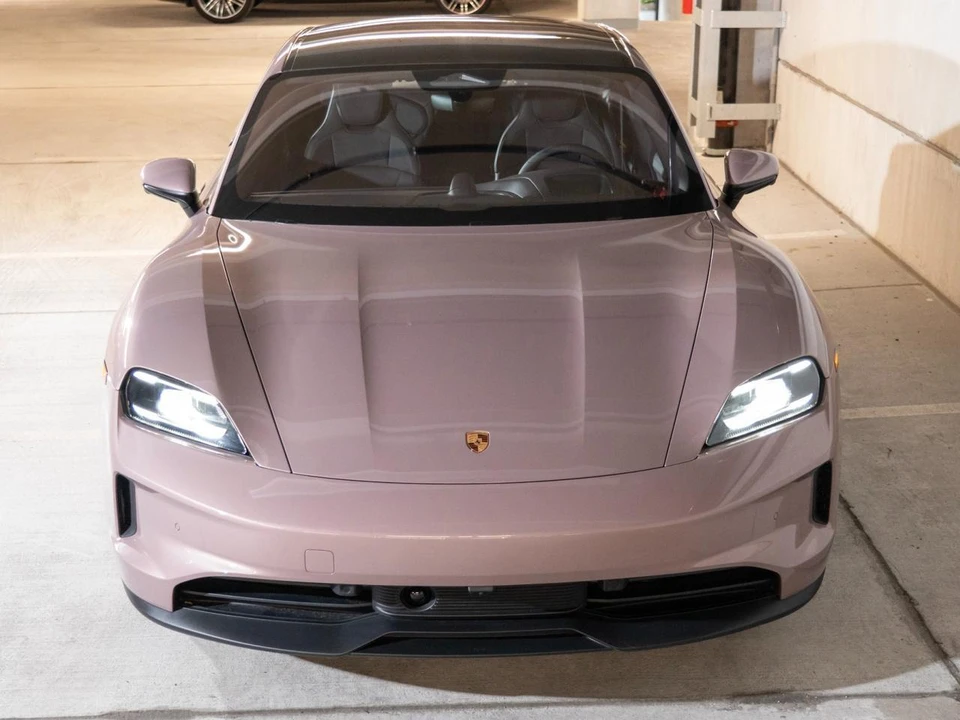 2026 Porsche Taycan 4 - Image 6 of 27