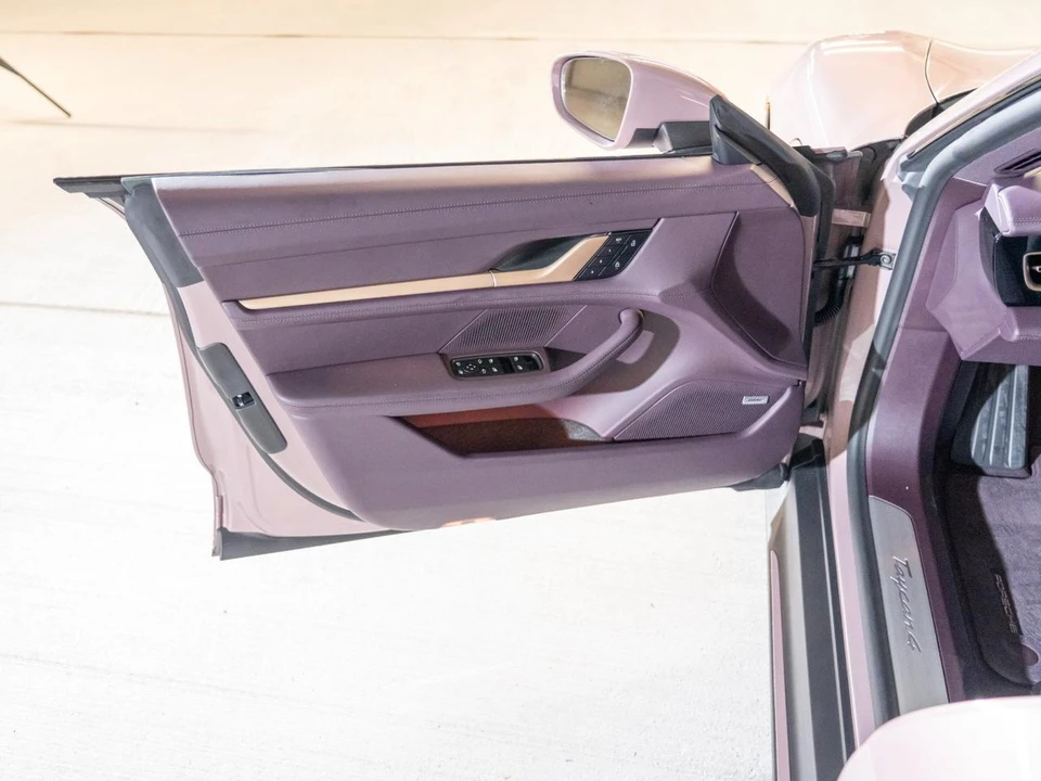 2026 Porsche Taycan 4 - Image 17 of 27