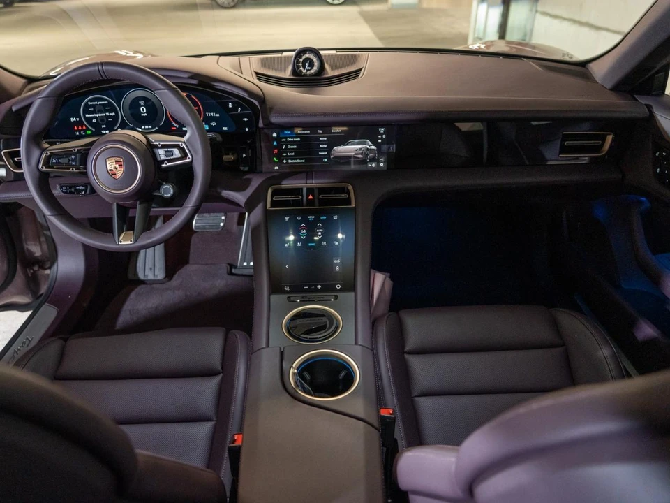 2026 Porsche Taycan 4 - Image 24 of 27