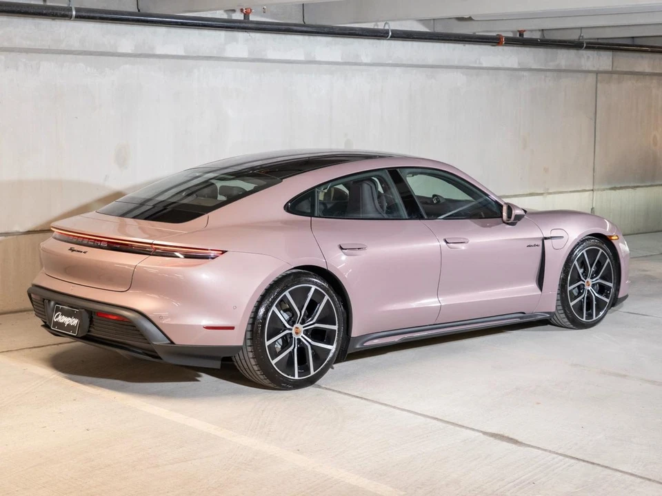 2026 Porsche Taycan 4 - Image 9 of 27