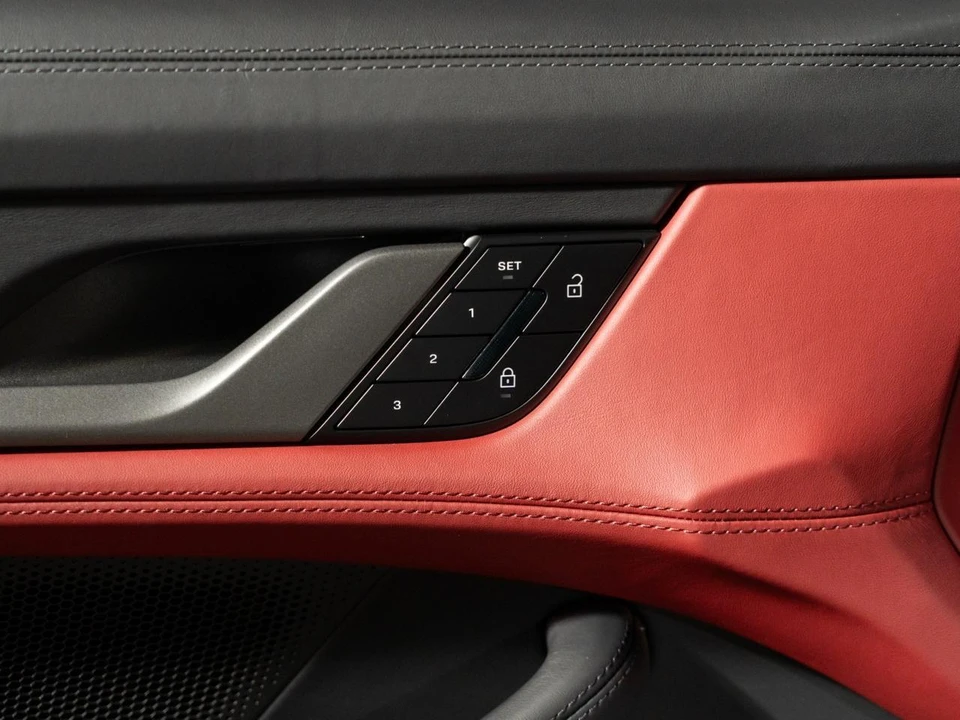 2026 Porsche Taycan 4 - Image 24 of 30