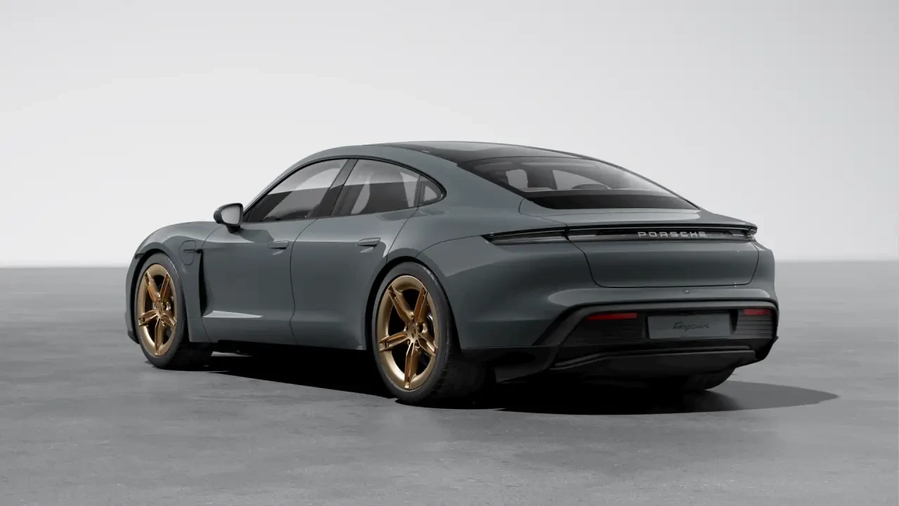 2026 Porsche Taycan 4 - Image 24 of 30