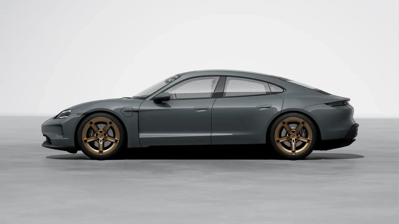 2026 Porsche Taycan 4 - Image 16 of 30