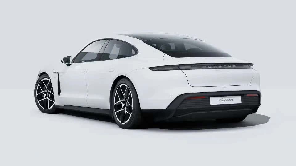 2026 Porsche Taycan 4 - Image 19 of 31