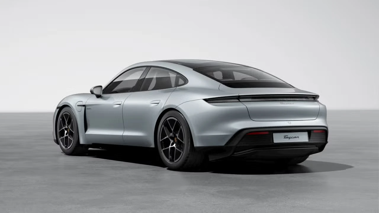 2026 Porsche Taycan 4 - Image 20 of 31