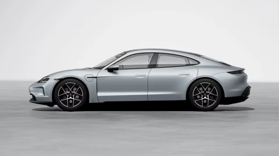 2026 Porsche Taycan 4 - Image 11 of 31