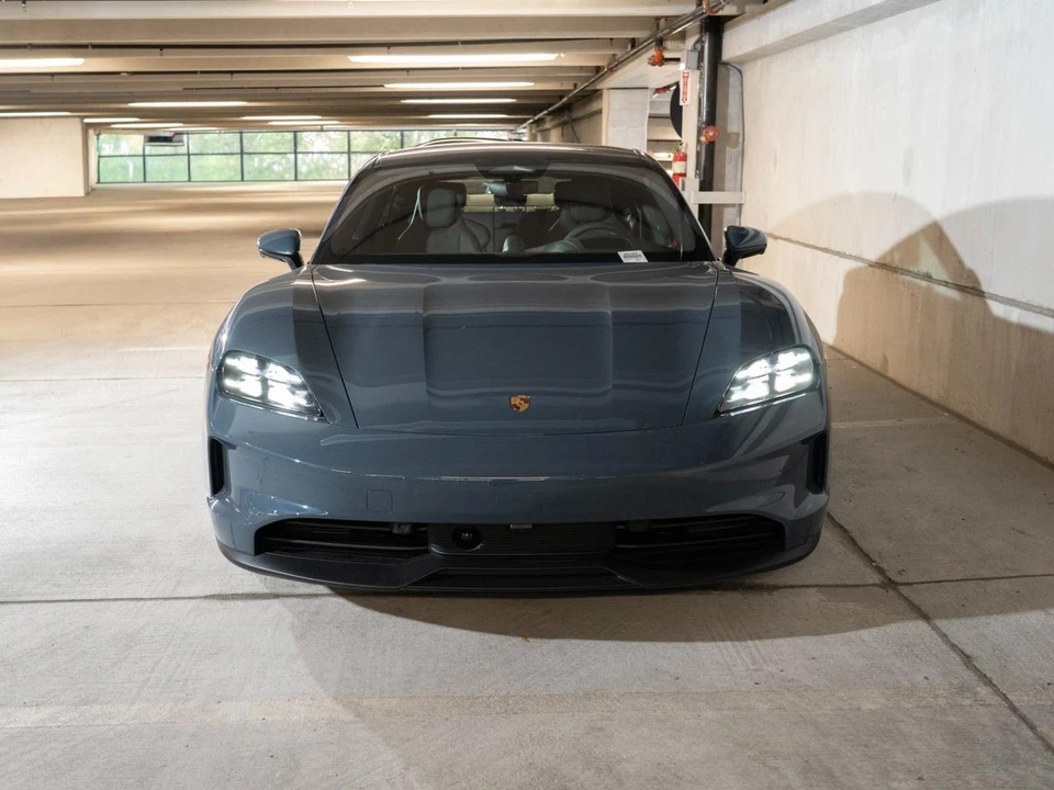 2026 Porsche Taycan 4 - Image 6 of 27
