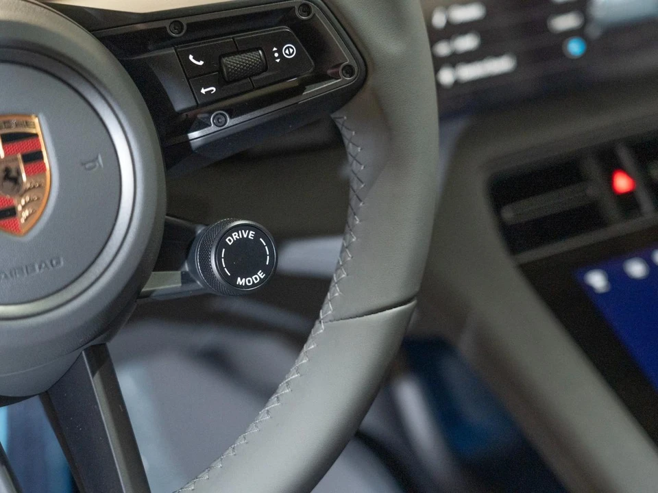 2026 Porsche Taycan 4 - Image 23 of 27