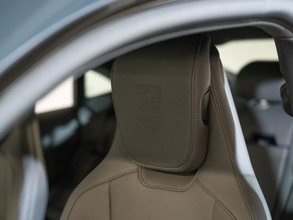 2026 Porsche Taycan 4 - Image 14 of 27