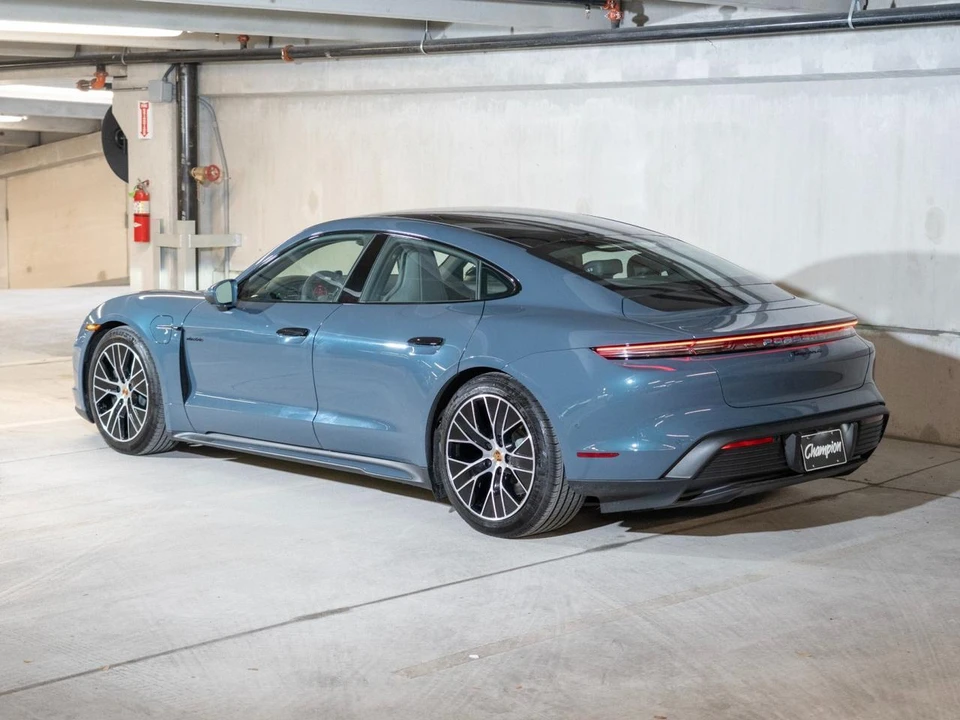 2026 Porsche Taycan 4 - Image 3 of 27