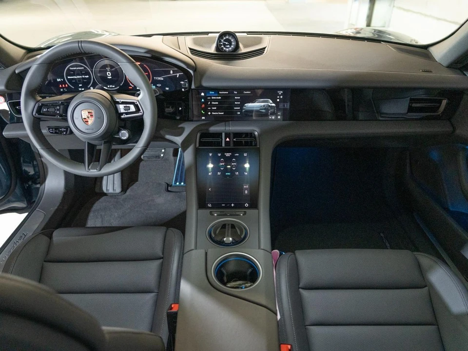 2026 Porsche Taycan 4 - Image 24 of 27