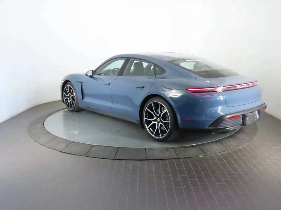 2026 Porsche Taycan 4 - Image 3 of 5