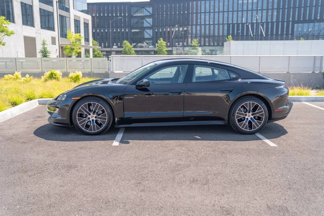 2026 Porsche Taycan 4 - Image 2 of 5