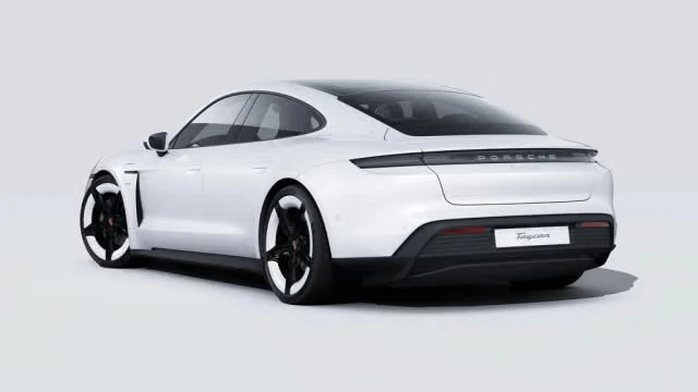 2026 Porsche Taycan 4 - Image 18 of 31