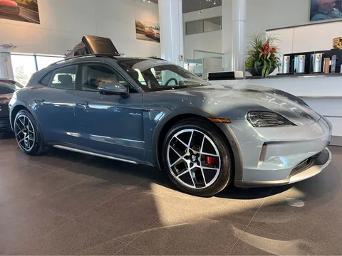 2026 Porsche Taycan 4S Cross Turismo AWD