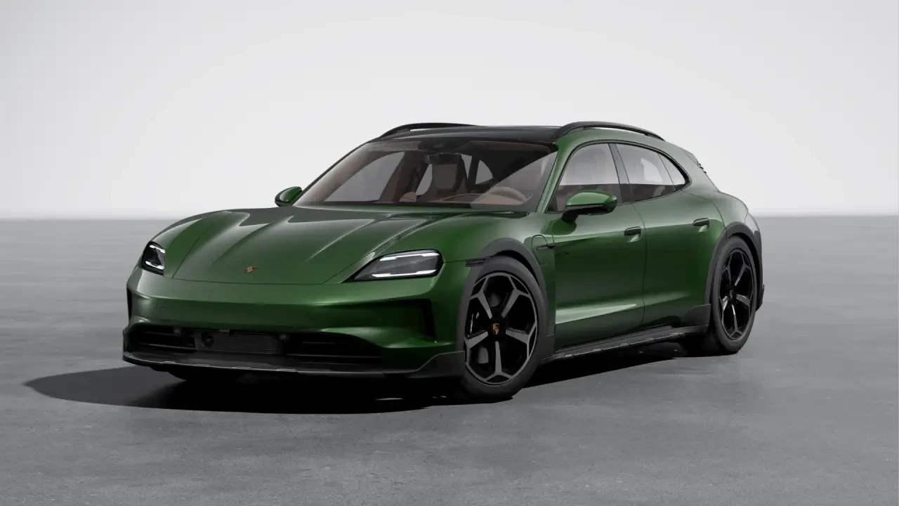 2026 Porsche Taycan Cross Turismo - Image 8 of 30