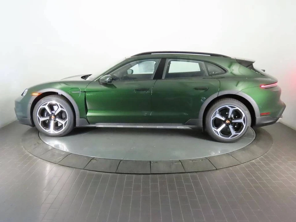 2026 Porsche Taycan Cross Turismo - Image 2 of 5