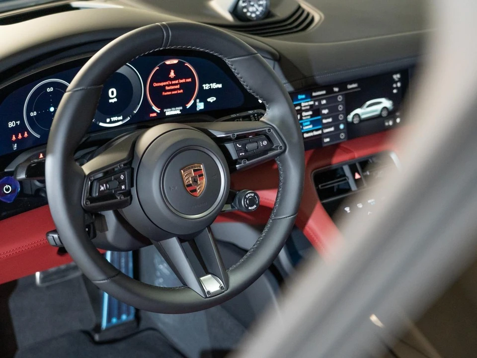 2026 Porsche Taycan Cross Turismo - Image 14 of 25