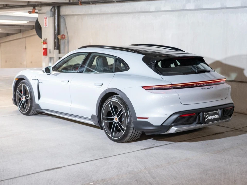 2026 Porsche Taycan Cross Turismo - Image 3 of 26