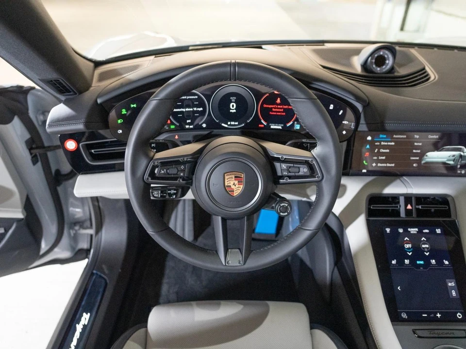 2026 Porsche Taycan Cross Turismo - Image 25 of 26