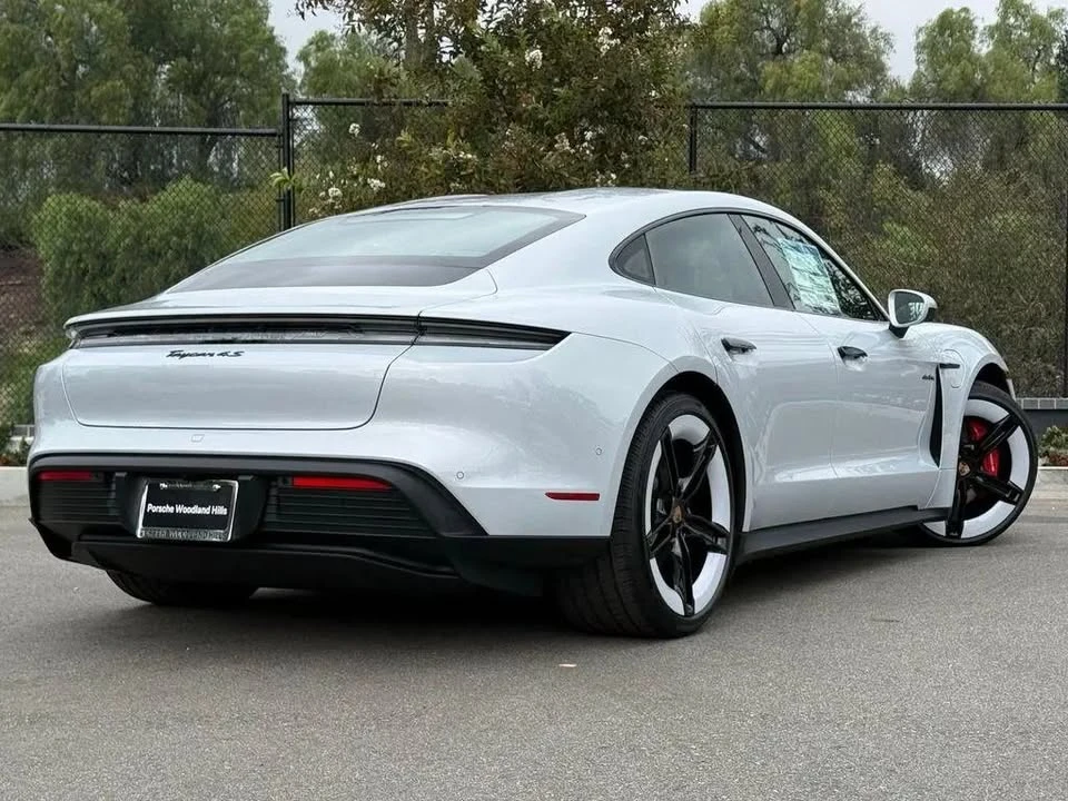 2026 Porsche Taycan 4S - Image 7 of 20