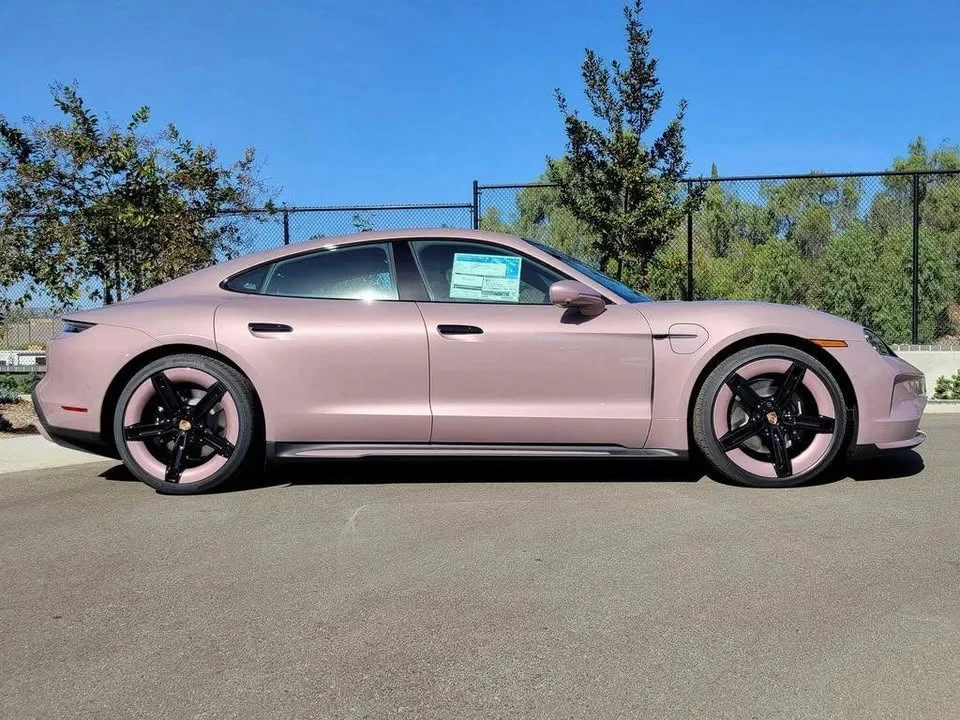 2026 Porsche Taycan 4S - Image 8 of 19