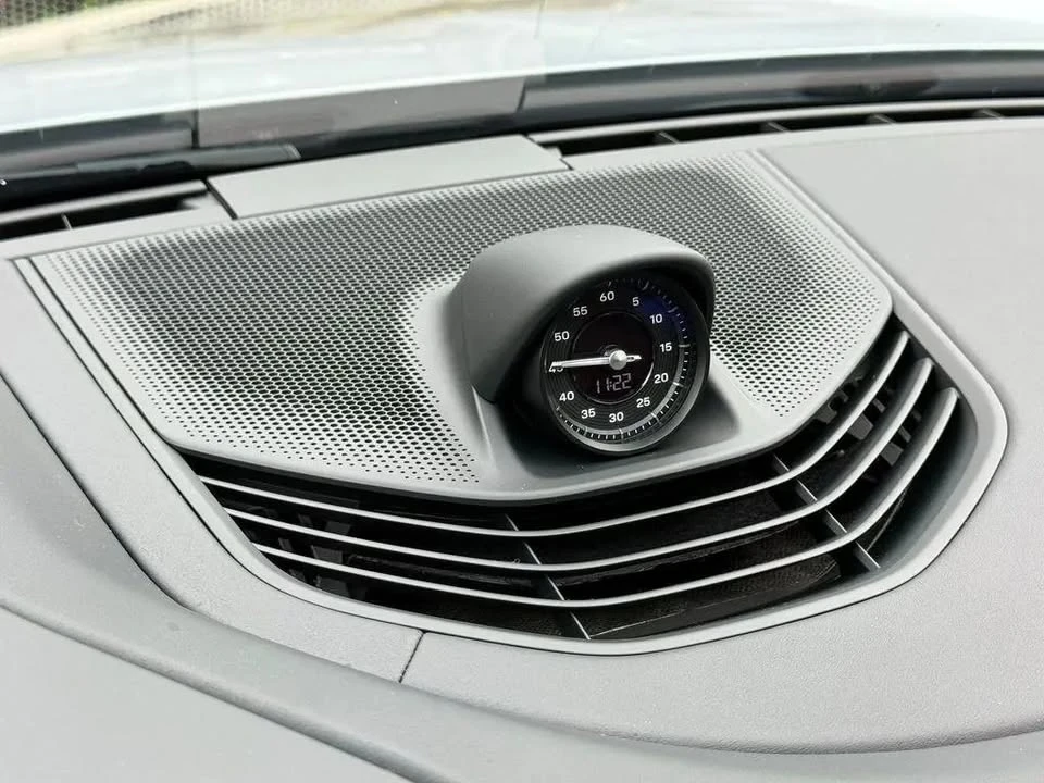 2026 Porsche Taycan 4S - Image 16 of 20