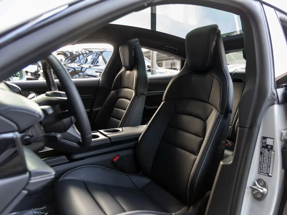 2026 Porsche Taycan 4S - Image 5 of 6