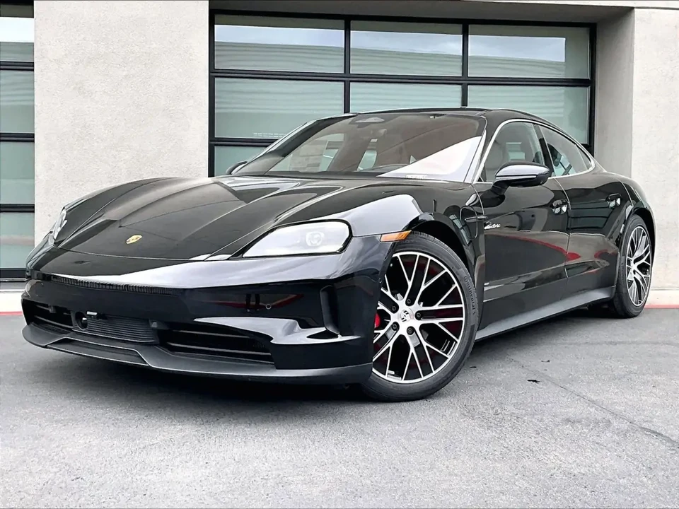 2026 Porsche Taycan 4S - Image 8 of 31