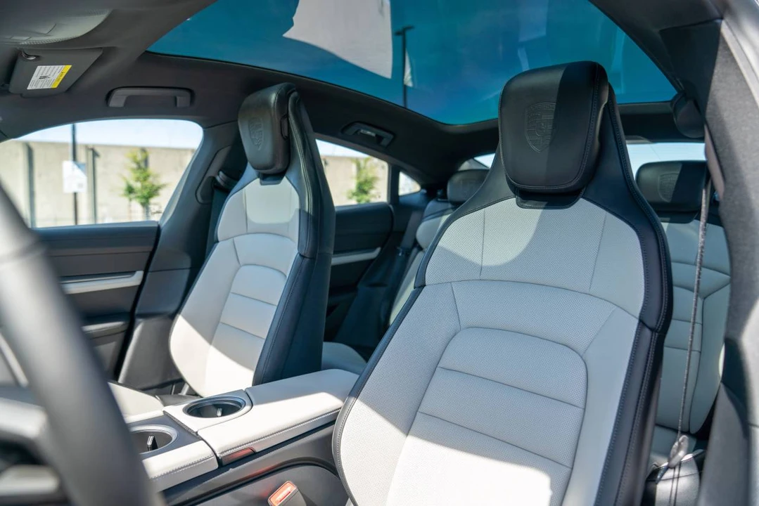 2026 Porsche Taycan 4S - Image 5 of 5
