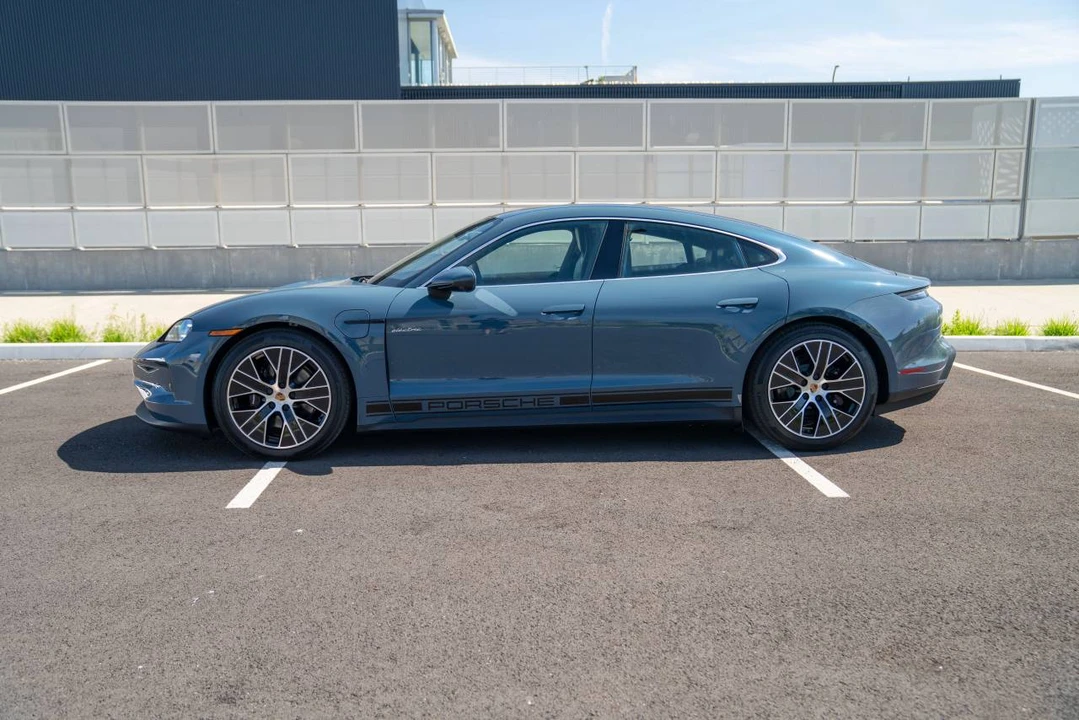 2026 Porsche Taycan 4S - Image 2 of 5
