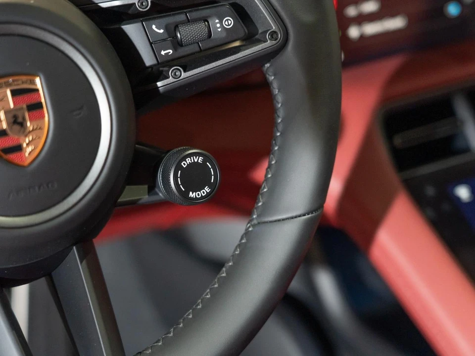 2026 Porsche Taycan 4S - Image 23 of 29