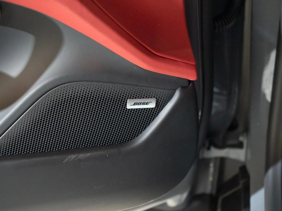 2026 Porsche Taycan 4S - Image 18 of 29